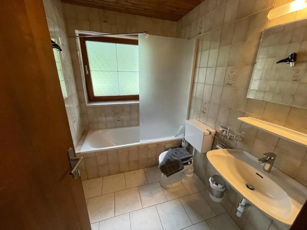 Baerenwirt Apartman Mittenwald 0*,